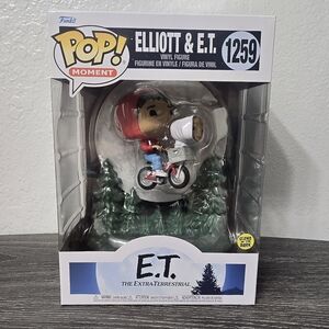 Funko Pop! E.T. and Elliott Bike Ride Figure Glow In The Dark